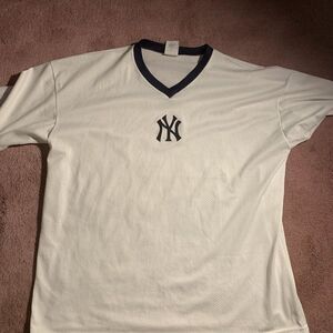 Vintage 90s Majestic Made In USA New York‎ Yankees Shirt